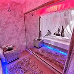 情趣酒店 Anadi Boutique Only Adult