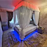 Anadi Boutique Only Adult Love hotel Brassó
