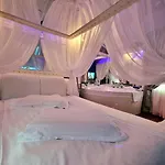 Anadi Boutique Only Adult Hodinový hotel