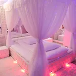 Anadi Boutique Only Adult 情趣酒店 布拉索夫