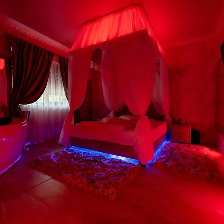 Anadi Boutique Only Adult Готель для побачень