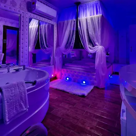 Anadi Boutique Only Adult