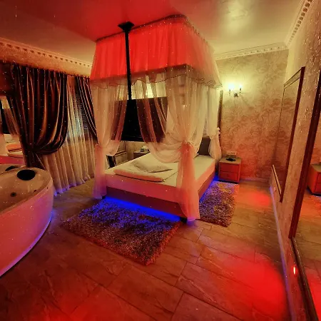 Anadi Boutique Only Adult Brasov