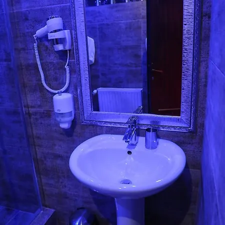 Yetişkin Oteli Anadi Boutique Only Adult