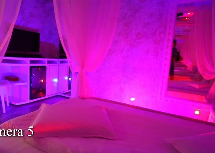 Anadi Boutique Only Adult Готель для побачень