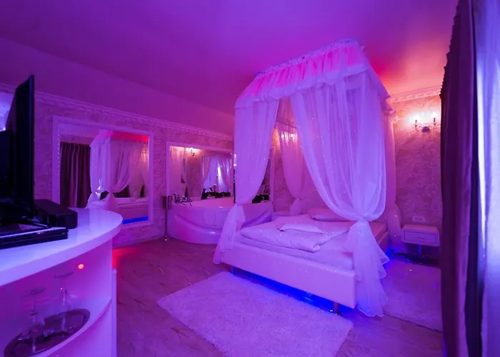 Anadi Boutique Only Adult Brașov