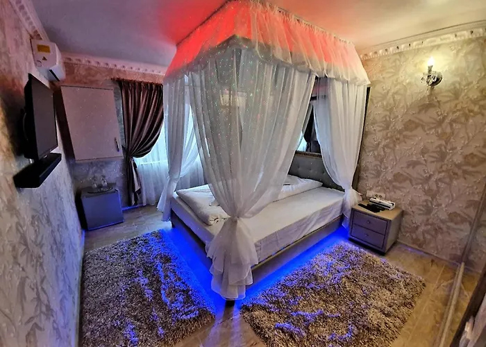 Anadi Boutique Only Adult Hotel love Brașov