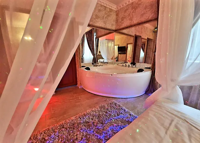 Anadi Boutique Only Adult