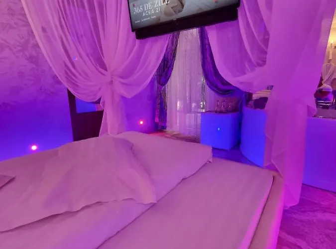 Anadi Boutique Only Adult 2*