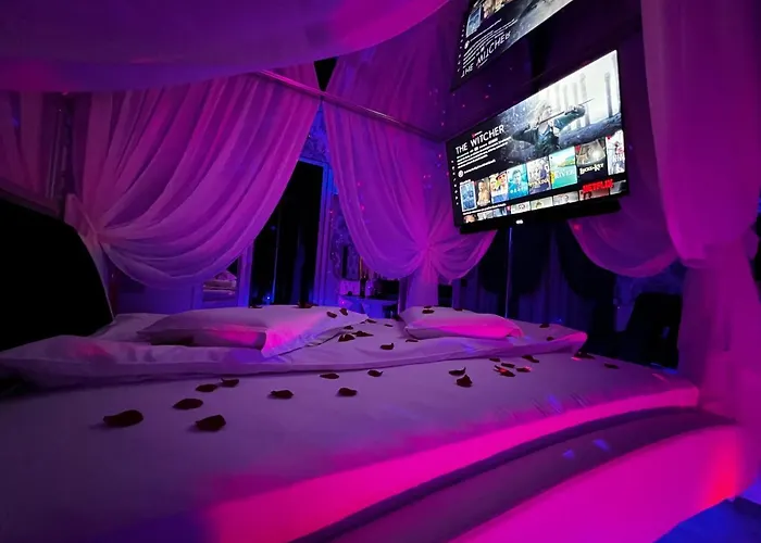 Anadi Boutique Only Adult Brașov