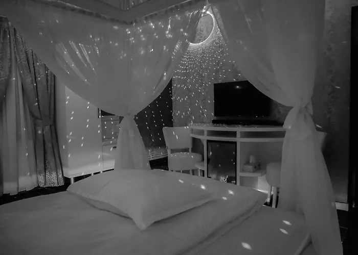 Anadi Boutique Only Adult