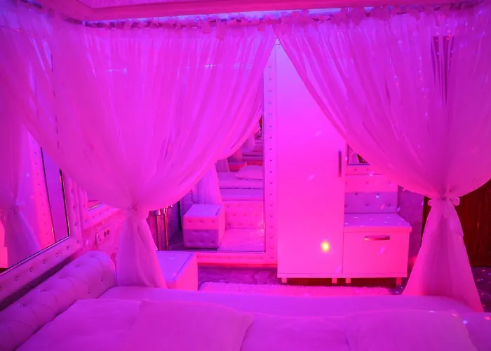 Hotel love Anadi Boutique Only Adult Brașov