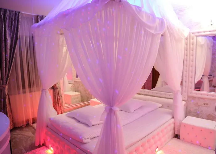 Anadi Boutique Only Adult